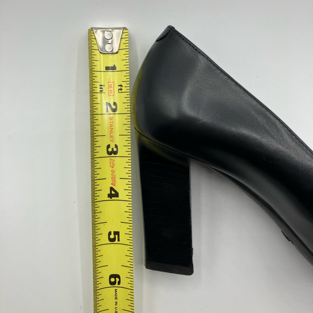 Tod`s Black Leather Square Toe Heels Size 35/5 - Picture 13 of 13